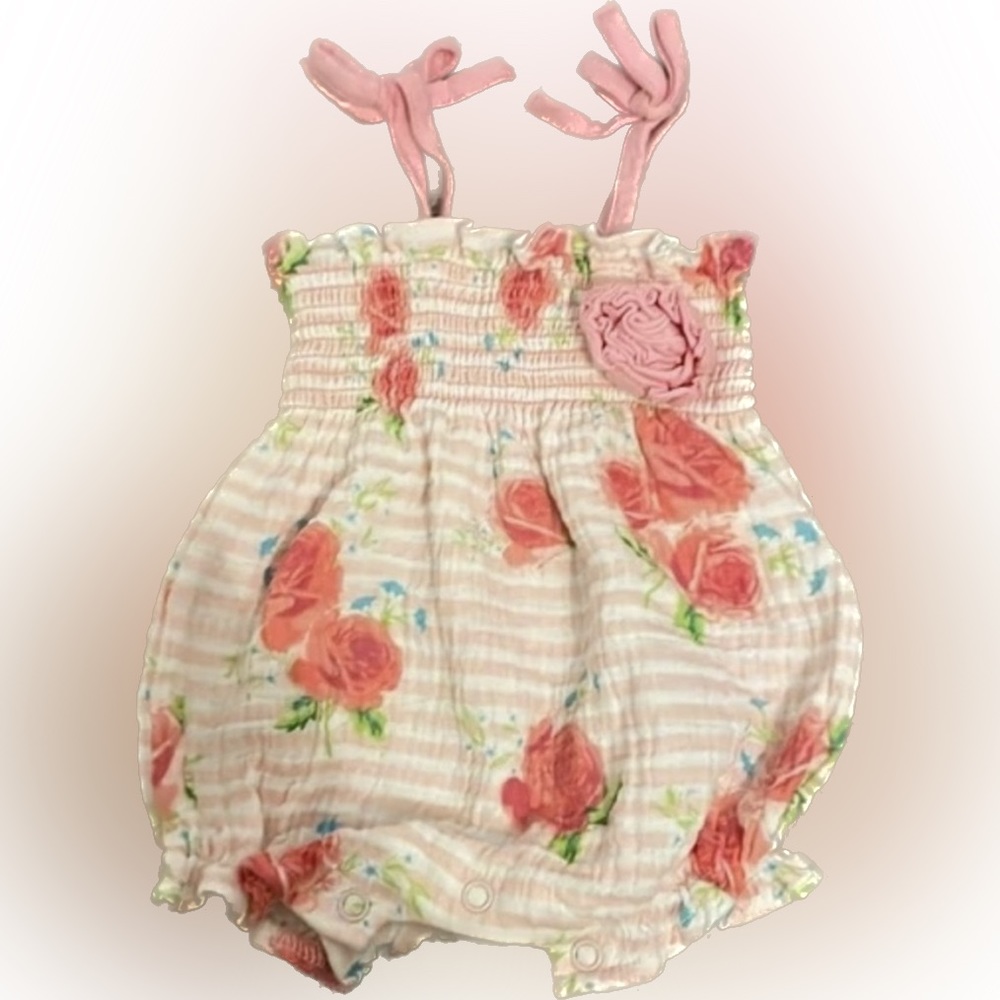 *3 for $25* Mud Pie Floral Romper 0-3 months